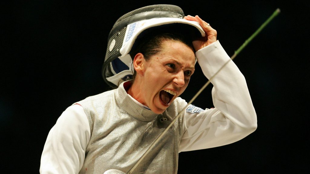 Valentina Vezzali ringrazia le sue avversarie