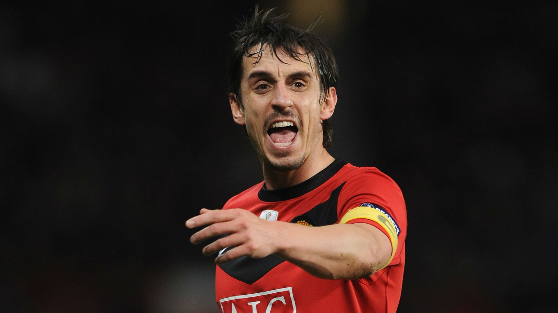 Gary Neville furioso per la Super League: cancellate la Coppa di Lega!