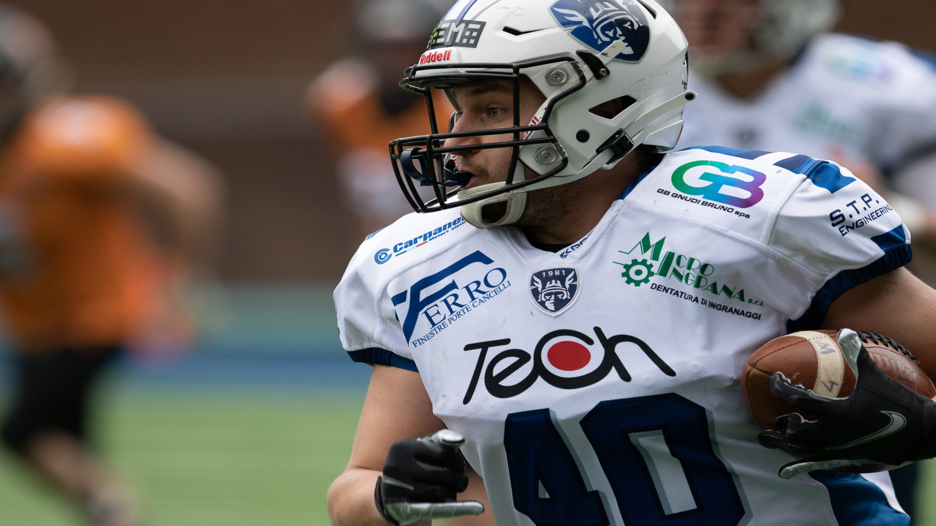 Maxym Berezan in azione contro i Rhinos Milano (crediti della foto: Giulio Busi/Warriors Bologna)