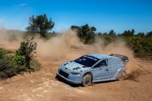 Hyundai Motorsport presenta la Rally1 per il WRC 2022 La nuova Hyundai i20 N Rally1 in azione