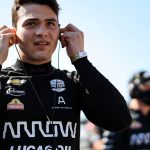 Patricio O'Ward riceve i complimenti di Zak Brown