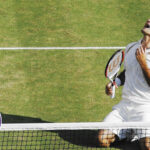 Wimbledon: Federer vince il 1° set ma poi rischia grosso