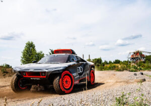Audi presenta la RS Q e-tron per la Dakar 2022 L'Audi RS Q e-tron