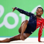 Simone Biles ritirata dalla finale a squadre