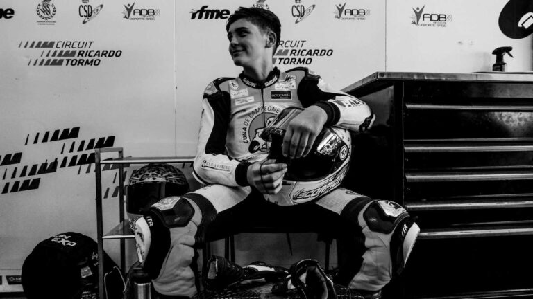Tragedia nel CEV: muore pilota 14enne