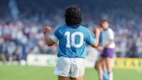 Il Napoli ricorda Diego Armando Maradona