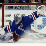 Henrik Lundqvist smette con l'Hockey