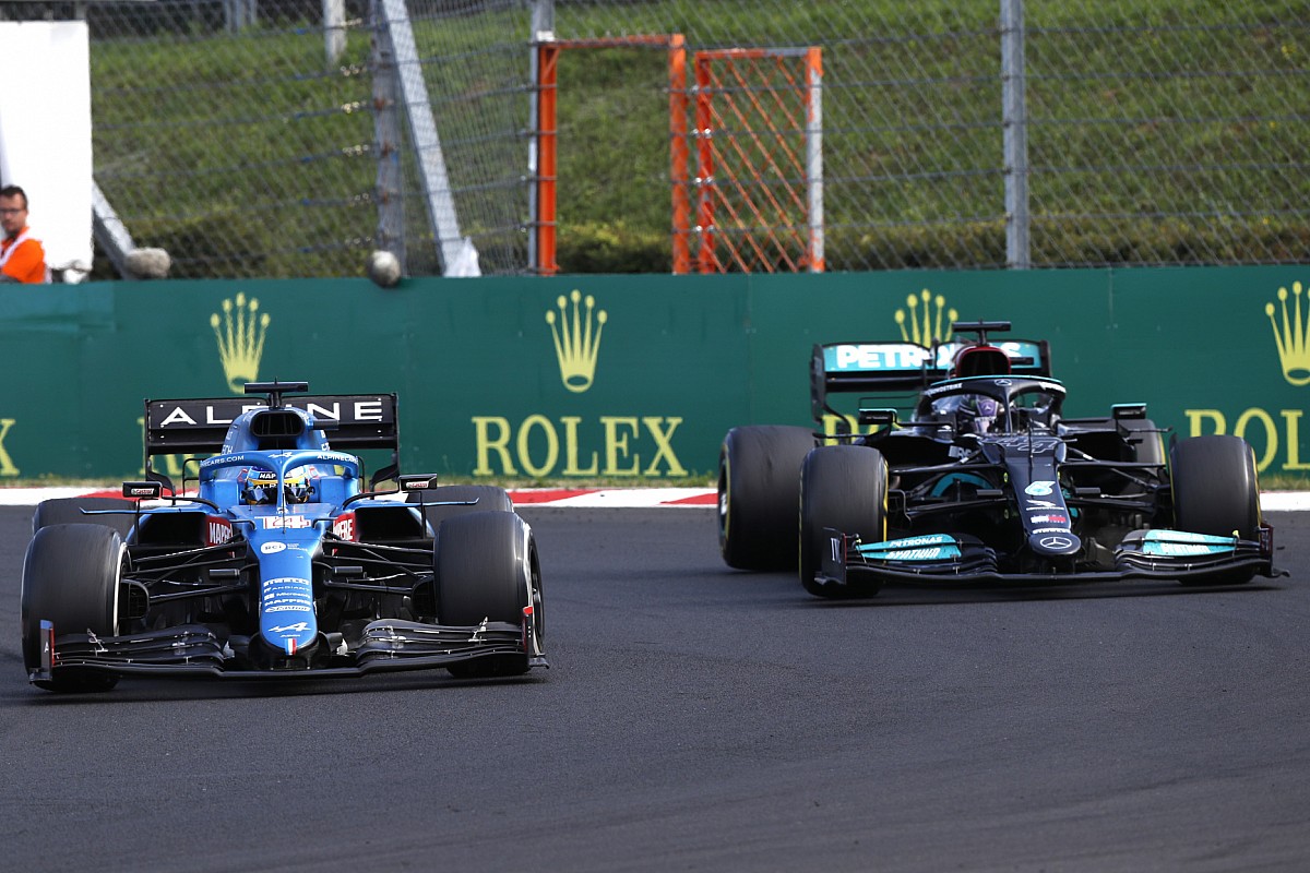 Fernando Alonso ha dimostrato una difesa stoica contro Hamilton durante il GP D'Ungheria