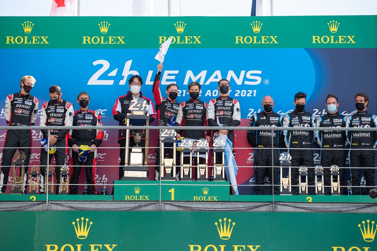 Alpine "non deve essere delusa" per il podio di Le Mans #7 Toyota Gazoo Racing Toyota GR010 - Hybrid Hypercar, Mike Conway, Kamui Kobayashi, Jose Maria Lopez #8 Toyota Gazoo Racing Toyota GR010 - Hybrid Hypercar, Sébastien Buemi, Kazuki Nakajima, Brendon Hartley #36 Alpine Elf Matmut Alpine A480 - Gibson Hypercar, André Negrão, Nicolas Lapierre, Matthieu Vaxiviere (Foto: Paul Foster)
