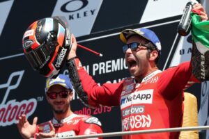 Danilo Petrucci sul podio del Mugello nel 2019, prima gara vinta nella classe regina per il ternano