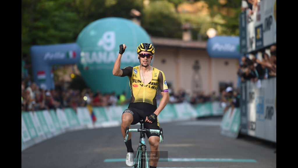 Giro dell'Emilia 2021, Primoz Roglic vince la 104esima edizione