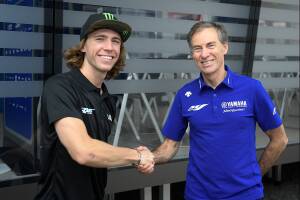 Team RNF MotoGP: ecco le foto del Team Darryn Binder in compagnia di Lin Jarvis