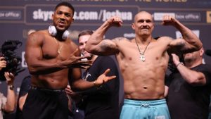 Celebrazione del weigh in tra Joshua e Usyk