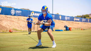 Max Pircher è stato rifirmato dai Los Angeles Rams Max Pircher durante un allenamento con la sua squadra (Crediti: therams.com)