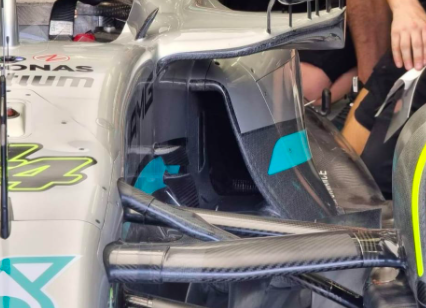 Mercedes: W13 senza pance nei test in Bahrain Le Fiancate Ristrette Della W13.
