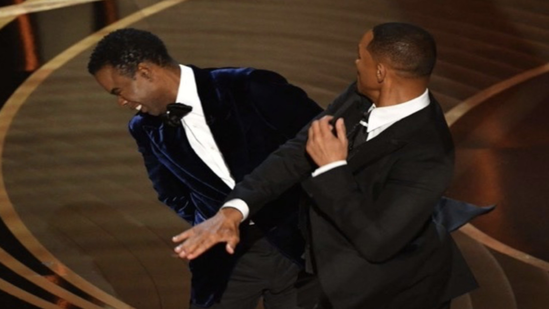 Will Smith picchia Chris Rock: reazioni del mondo delle MMA