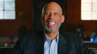 Kareem Abdul-Jabbar si scusa con LeBron James