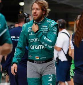 Sebastian Vettel indossa un paio di mutande al GP Miami 2022