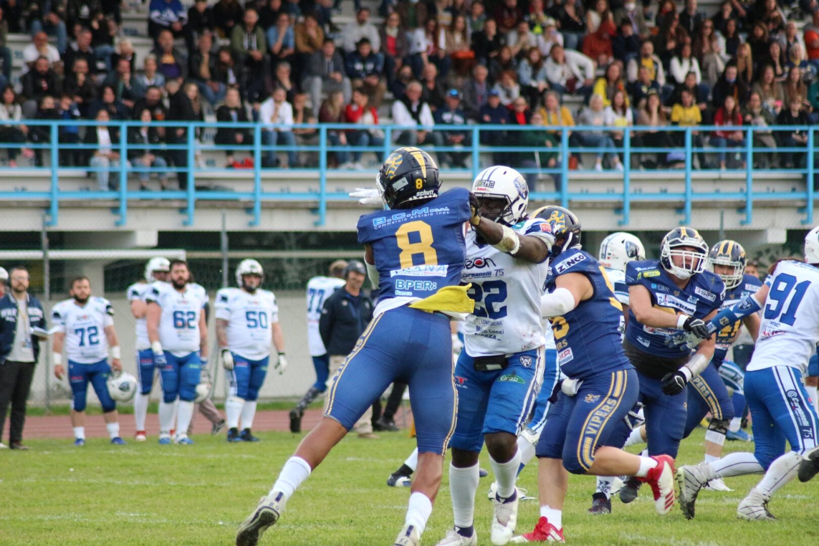 Vipers: Tre è il numero perfetto! Vipers: Tre è il numero perfetto!