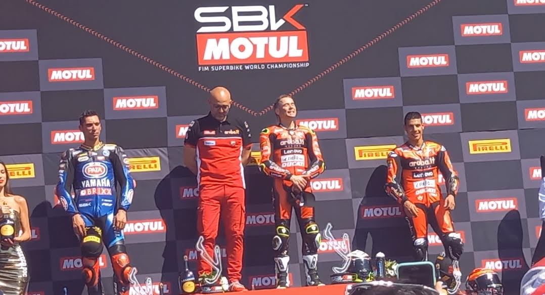 SBK: Álvaro Bautista vince Gara-2 del GP di Misano 2022 Podio Gara-2 SBK