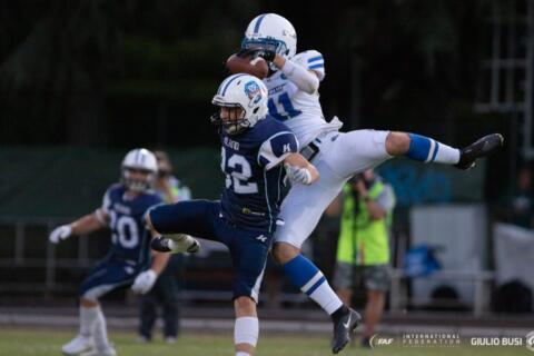 Seamen in vetta ma che fatica, Dolphins e Warriors a segno nella Week 10