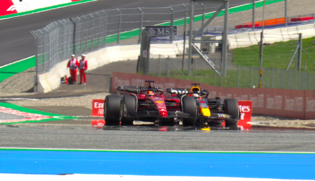 GP Austria 2022: vince Charles Leclerc Sorpasso Di Leclerc Su Verstappen Al 33° Giro Ph - Twitter @F1