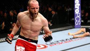 UFC: i 5 'what if' della promotion leader nelle MMA TJ Grant esulta dopo una vittoria in UFC