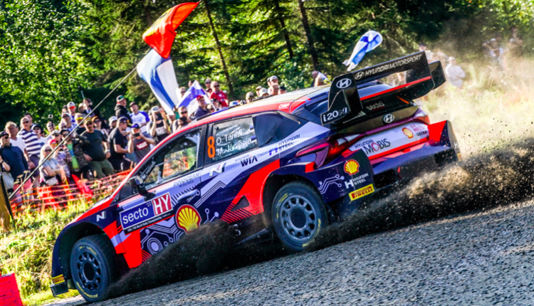 Rally Finlandia 2022 Day2 - Ott Tanak 1°, tallonato da Lappi Ott Tänak In PS4 Nel Rally Di Finlandia Ph. - wrc.com
