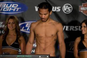 Ben Henderson vuole combattere per la cintura Bellator Ben Henderson durante la cerimonia del peso