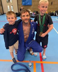 tom hardy vince nel jiu-jitsu ph.facebook@tomhardy