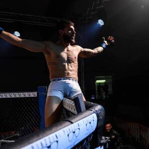 Venator FC 12: Intervista a Fabio Morlacchi Fabio Morlacchi esulta nel post match