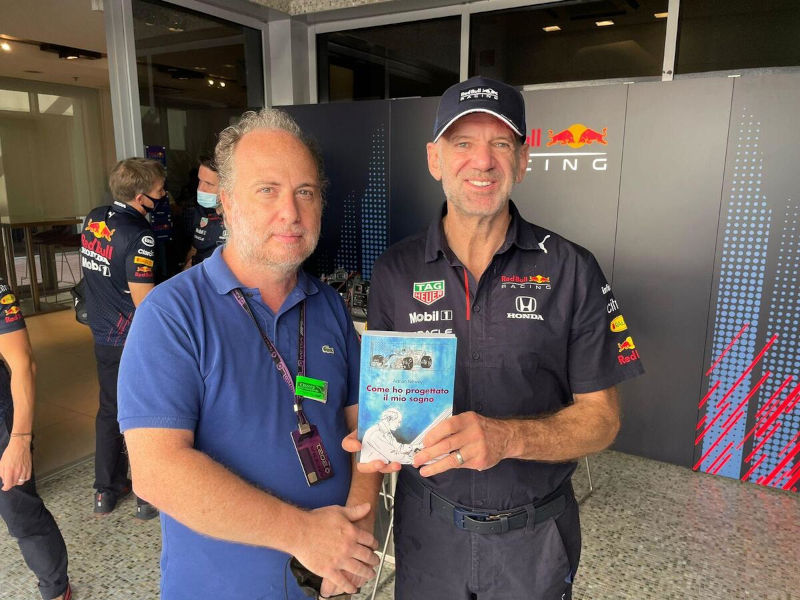 Adrian newey presenta la sua autobiografia al GP di Abu Dhabi 2021