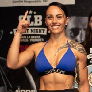 Cherneka Johnson supera la Ramadan e mantiene titolo IBF Cherneka Johnson ph. facebook@Cherneka Johnson