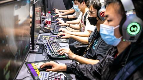 Cina: assumono un pro-player per sconfiggere il figlio
