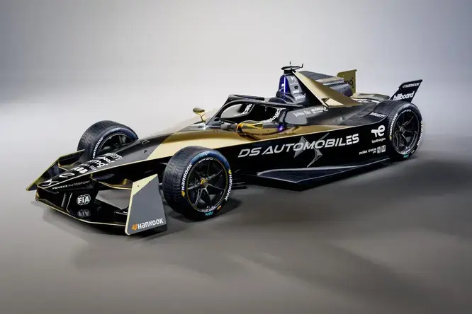 DS Penske: presentata la vettura Gen3 per la stagione 2023 La DS Penske E-Tense FE23 (photo by @ds_penske_fe)