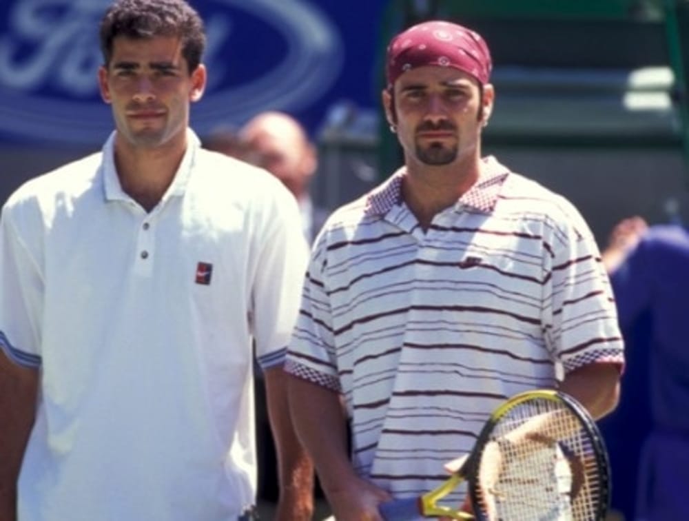 Stati Uniti. I più grandi atleti della storia dello sport I due tennisti Agassi e Sampras uno accanto all'altro