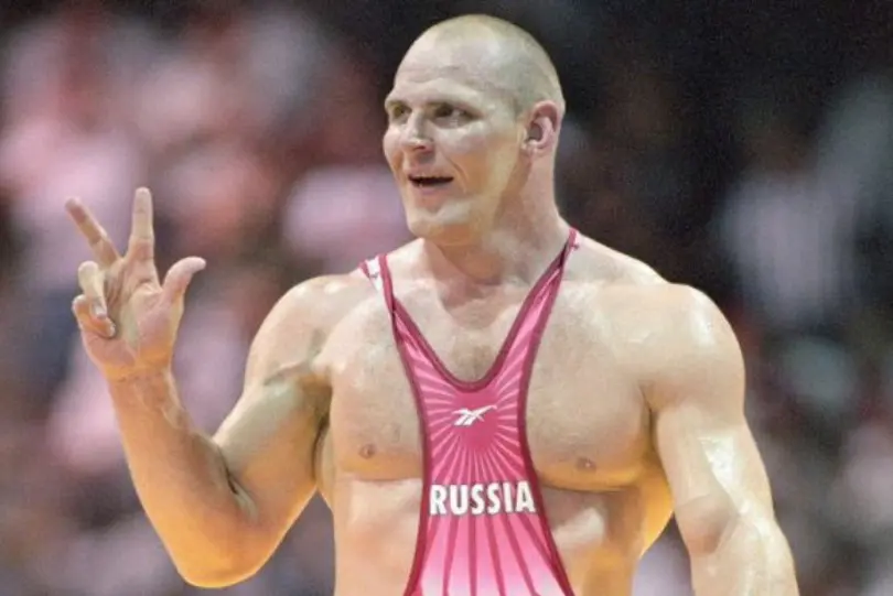 In questa foto Karelin ha vinto il suo terzo oro Olimpico