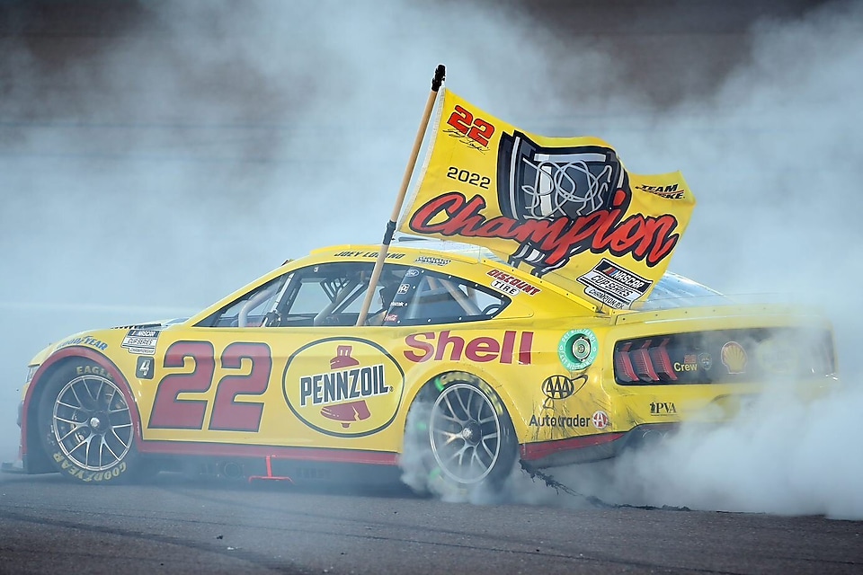 Riuscirà Joey Logano a vincere il terzo titolo NASCAR nel 2023 o dovrà abdicare?