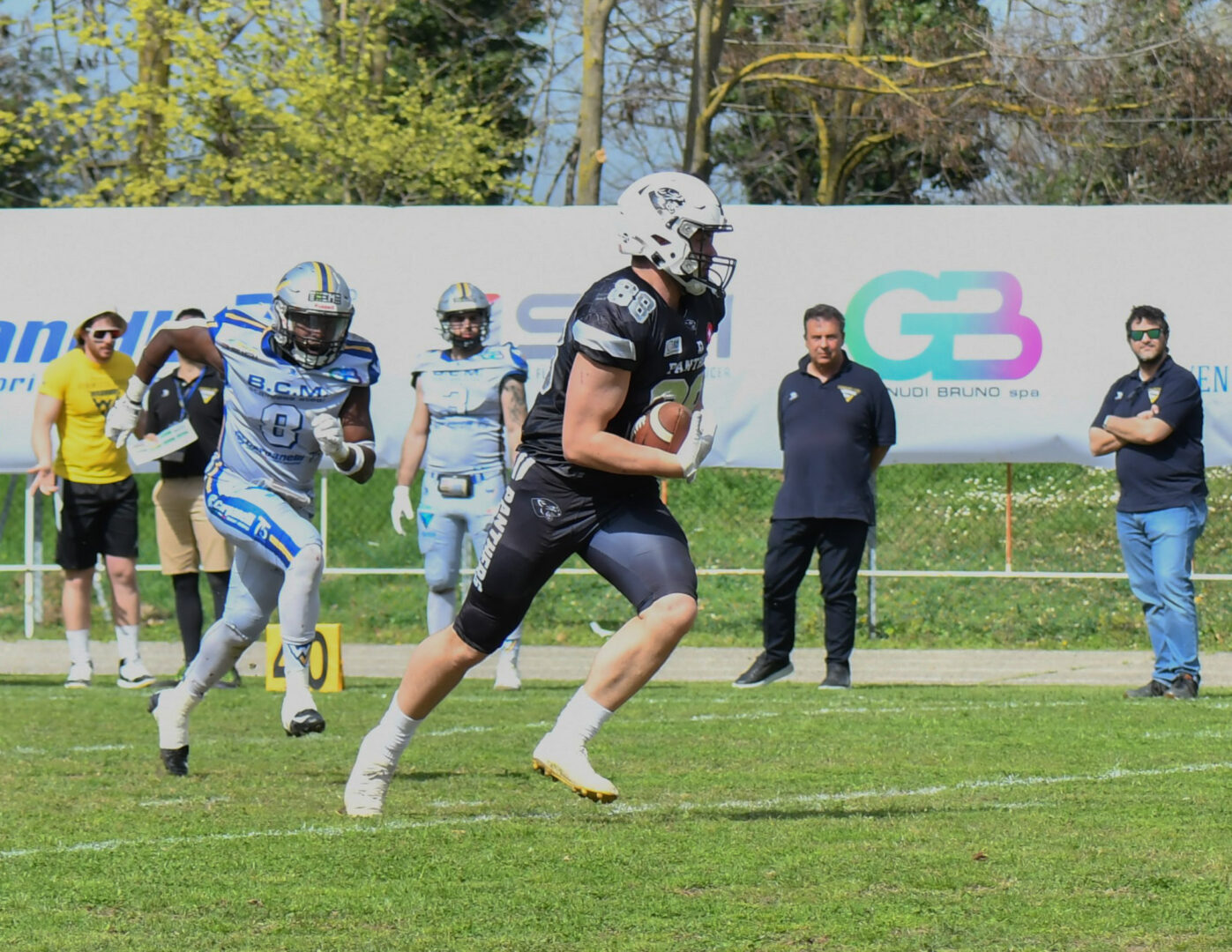 Prima vittoria per i Panthers Prima vittoria per i Panthers