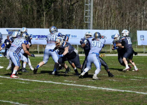 NFL invasore placcato da Wagner dei Rams ha sporto denuncia