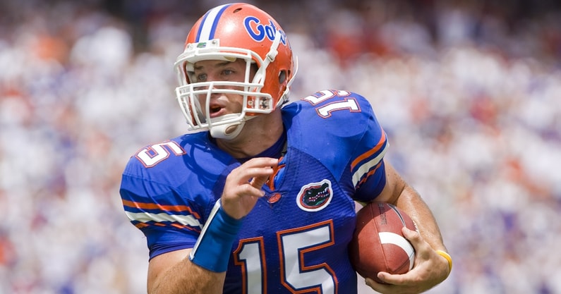 Tim Tebow in azione con i Florida Gators (Crediti: Matt Marriott/University of Florida)