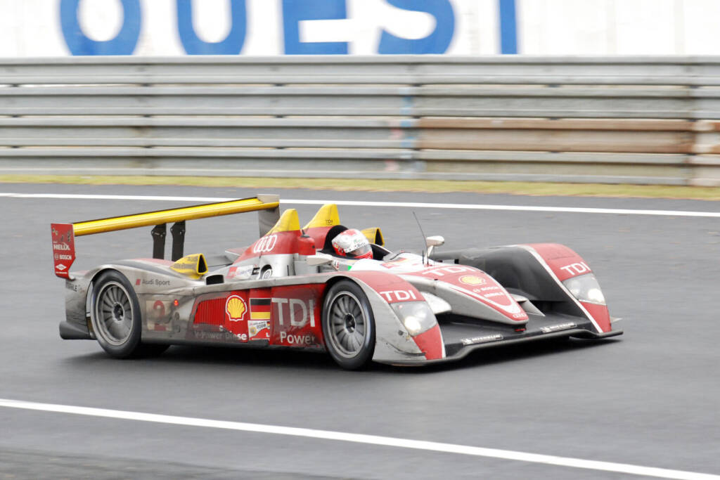 24 Ore di Le Mans - i 10 momenti migliori della storia Audi R10 TDI a Le Mans 2008 (photo by motors.all-free-photos-.com)