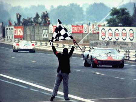 24 Ore di Le Mans - i 10 momenti migliori della storia Ford GT40 Mk. I a Le Mans 1969 (photo by motorpasion.com)