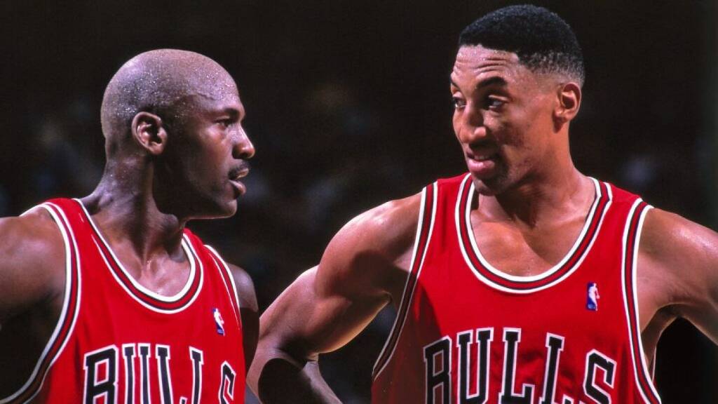 Scottie Pippen e Michael Jordan, gli uomini franchigia dei Bulls (Crediti: NBC Sports)