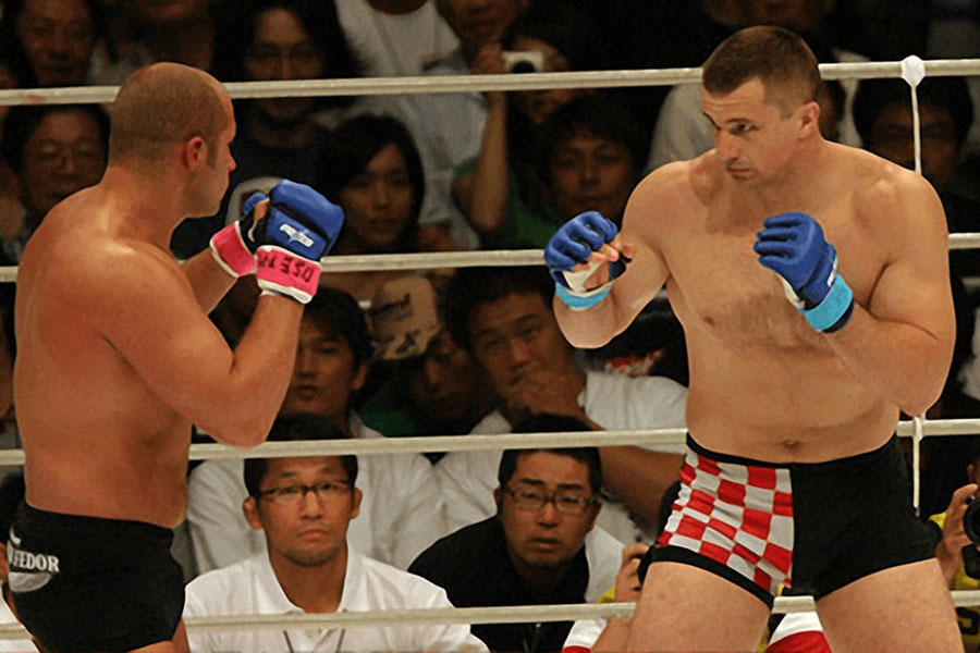 Fedor Emelianenko e Mirko Crocop durante una fase del combattimento