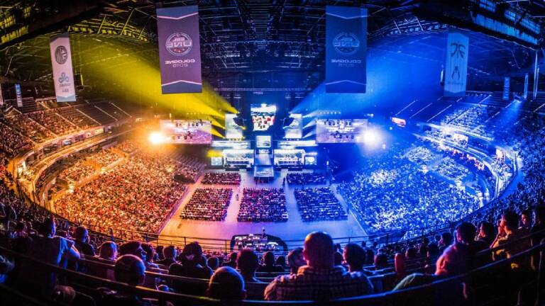 In Asia le donne superano gli uomini nei videogiochi